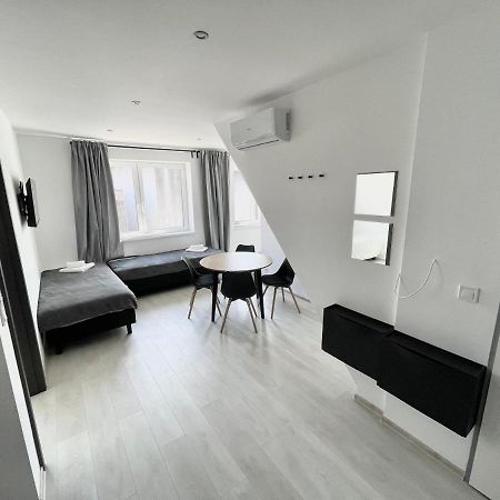 Mg Apartments Sturovo Exterior photo
